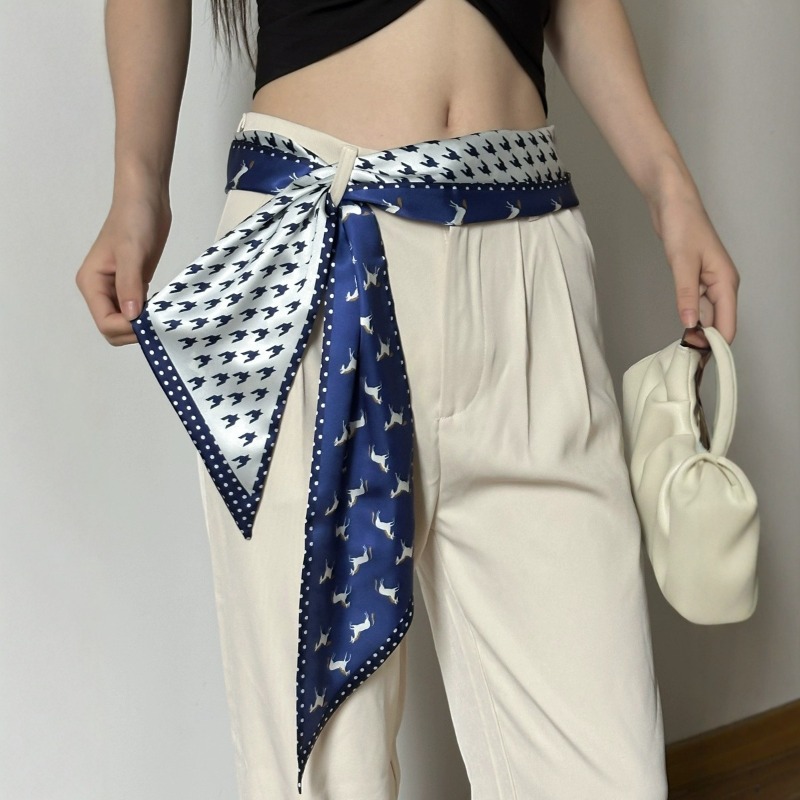 Women'S Fashion Korea - New Angled Short Rectangular Silk-Look Scarf